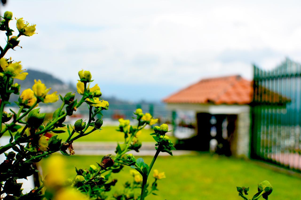 Hostal Mirador De Otavalo Esterno foto